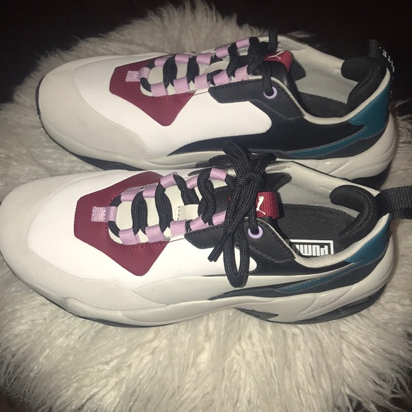 🔥Puma thunder rive droit Sneakers 🔥🔥 - Picture 7 of 7